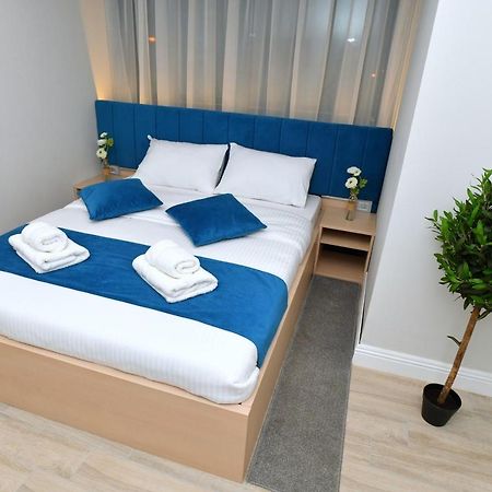 Aparthotel President à Čačak Extérieur photo
